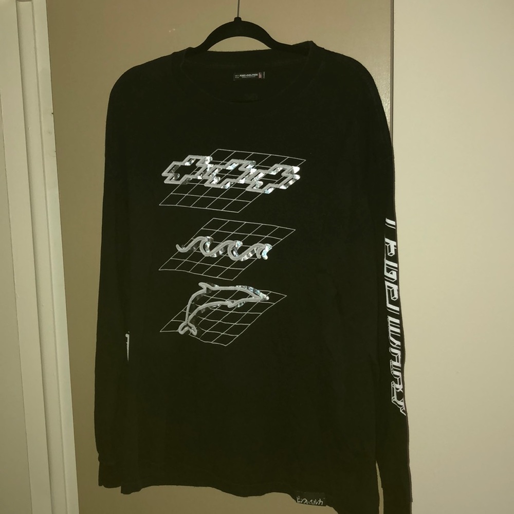 Sz XL Pink Dolphin 2017 L/S crewneck tee